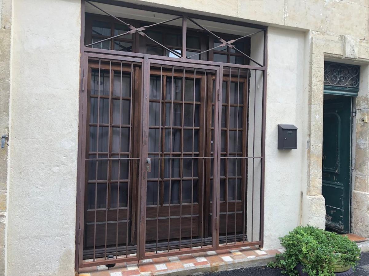 Arles Fourques Studio Equipe 아파트 외부 사진